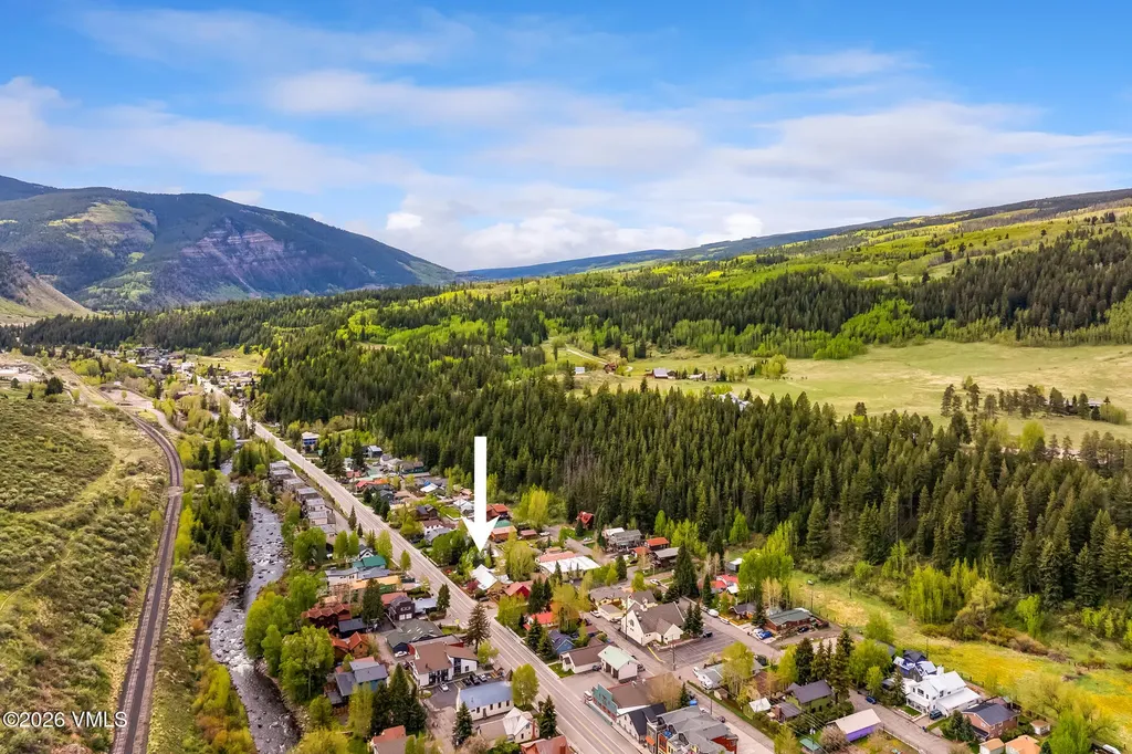 541 Main Street Minturn CO 81645