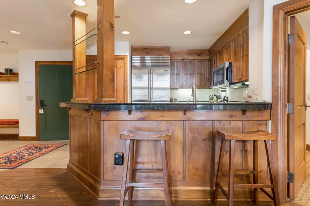 242 E Meadow Drive Vail CO 81657
