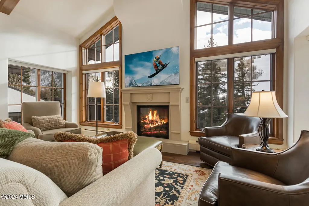 242 E Meadow Drive Vail CO 81657