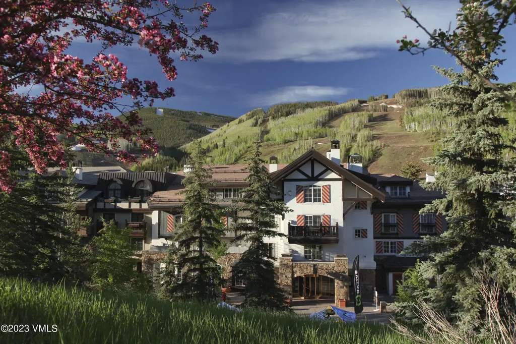242 E Meadow Drive Vail CO 81657