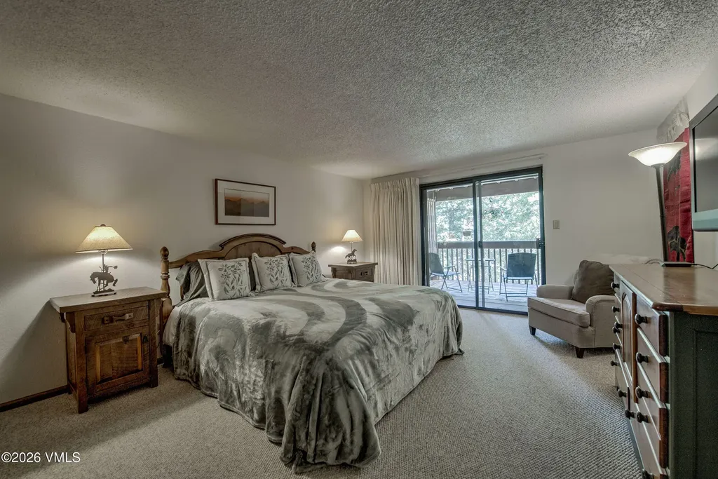4594 Meadow Vail CO 81657