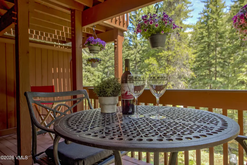 4594 Meadow Vail CO 81657