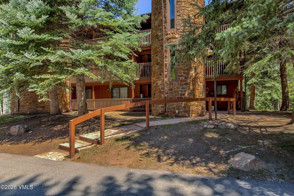 4594 Meadow Vail CO 81657