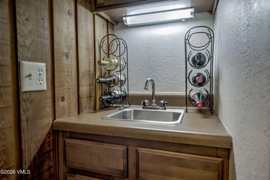 4594 Meadow Vail CO 81657