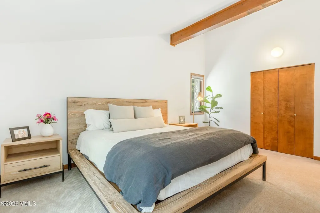 1480 Buffehr Creek Road Vail CO 81657