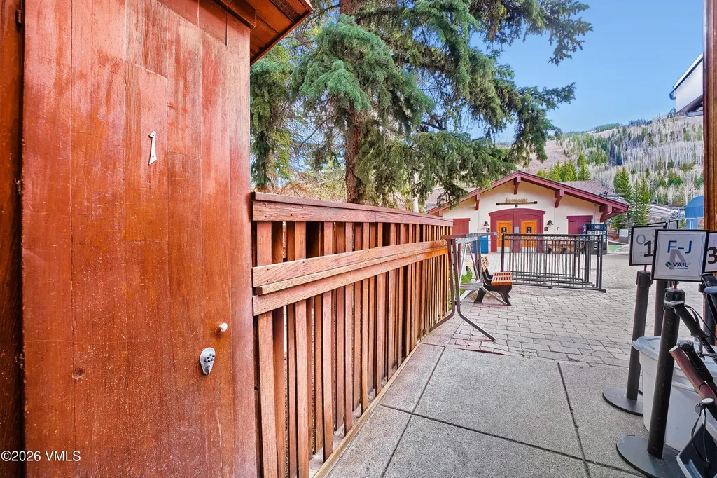 520 E Lionshead Circle Vail CO 81657