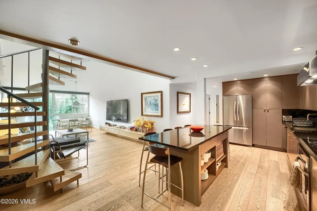 520 E Lionshead Circle Vail CO 81657