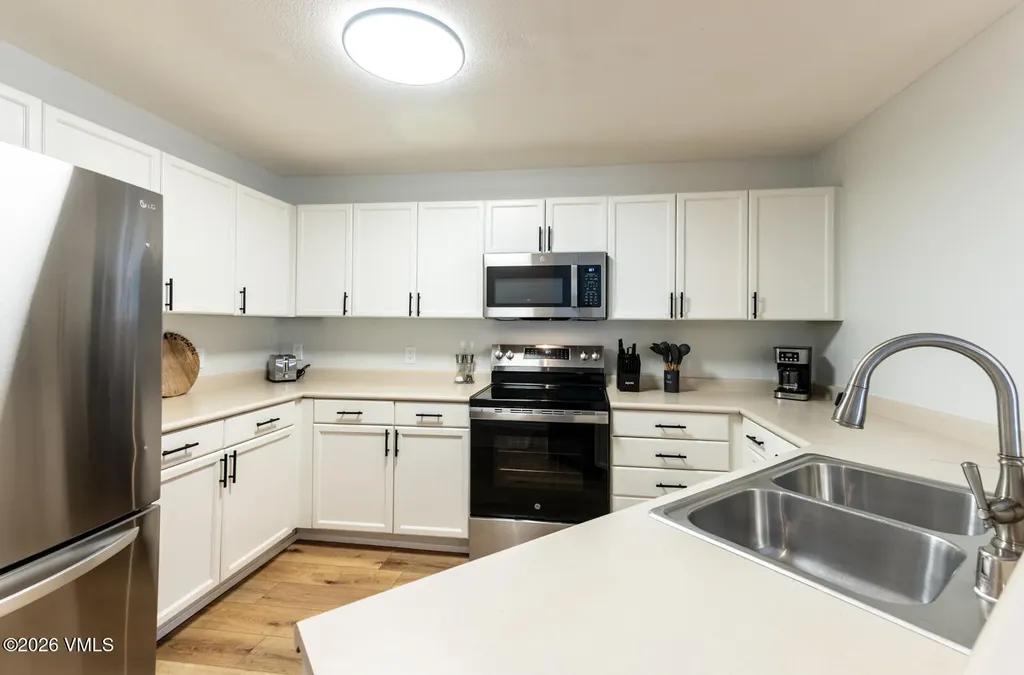 2105 Crazy Horse Circle Edwards CO 81632