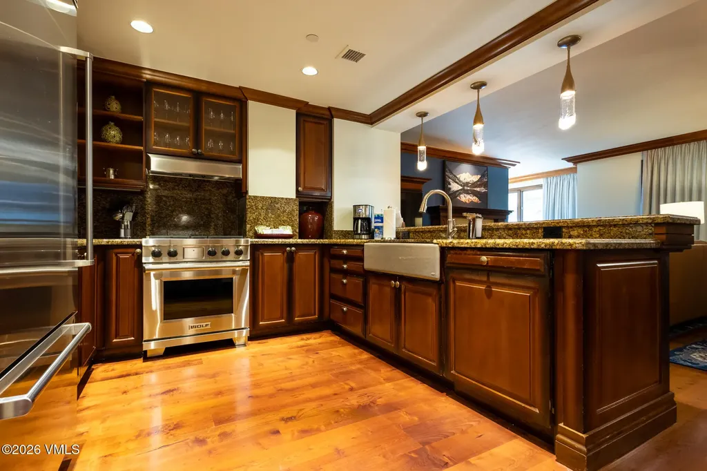 100 E Thomas Place Beaver Creek CO 81620