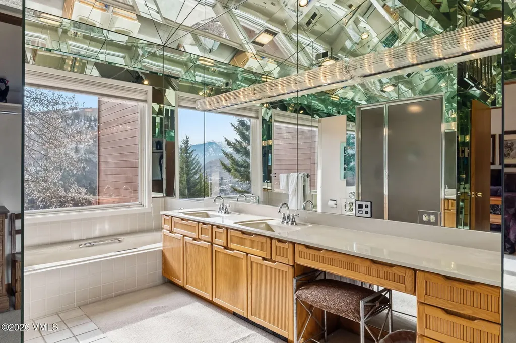 1460 Ridge Lane Vail CO 81657