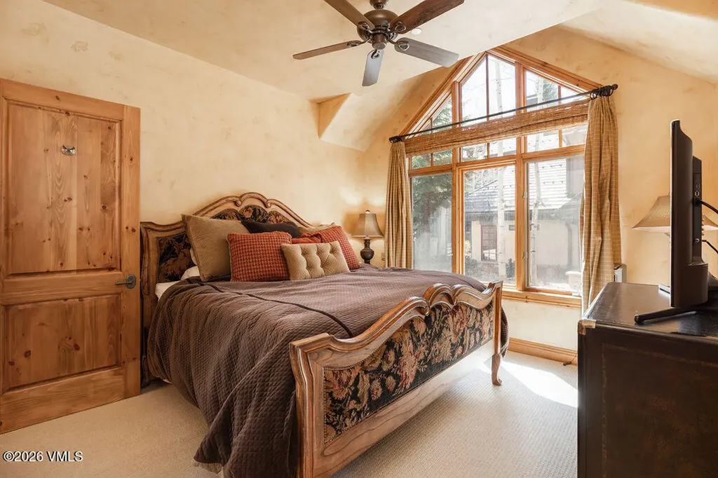 54 Cresta Road Edwards CO 81632