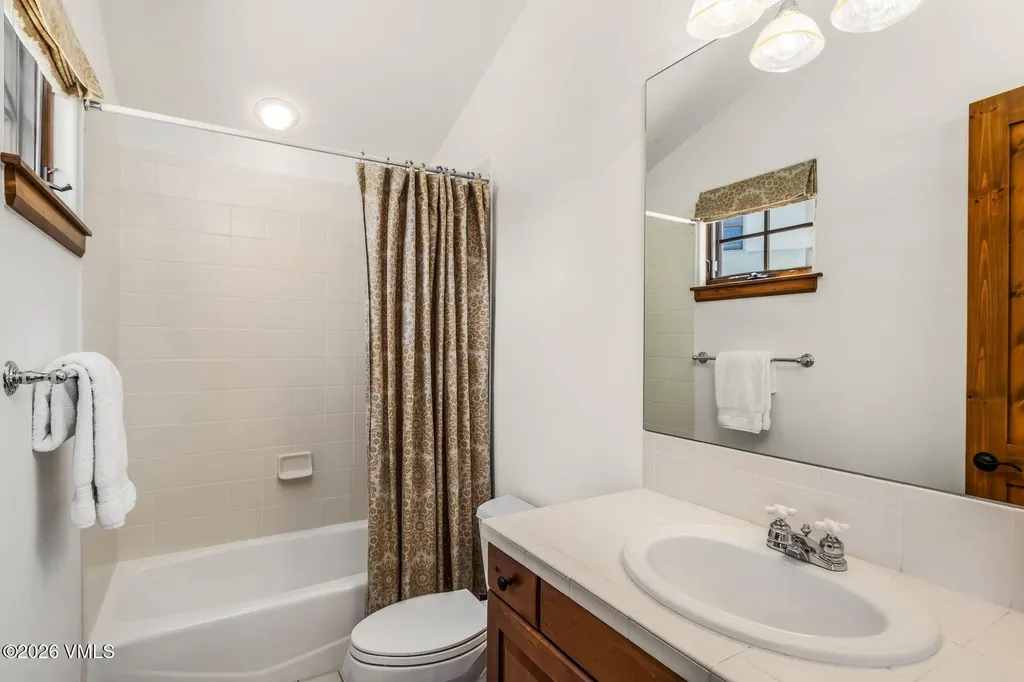 271 Eagles Glen Road Edwards CO 81632
