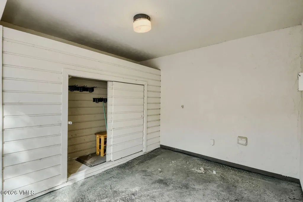 2570 Kinnickinnick Road Vail CO 81657