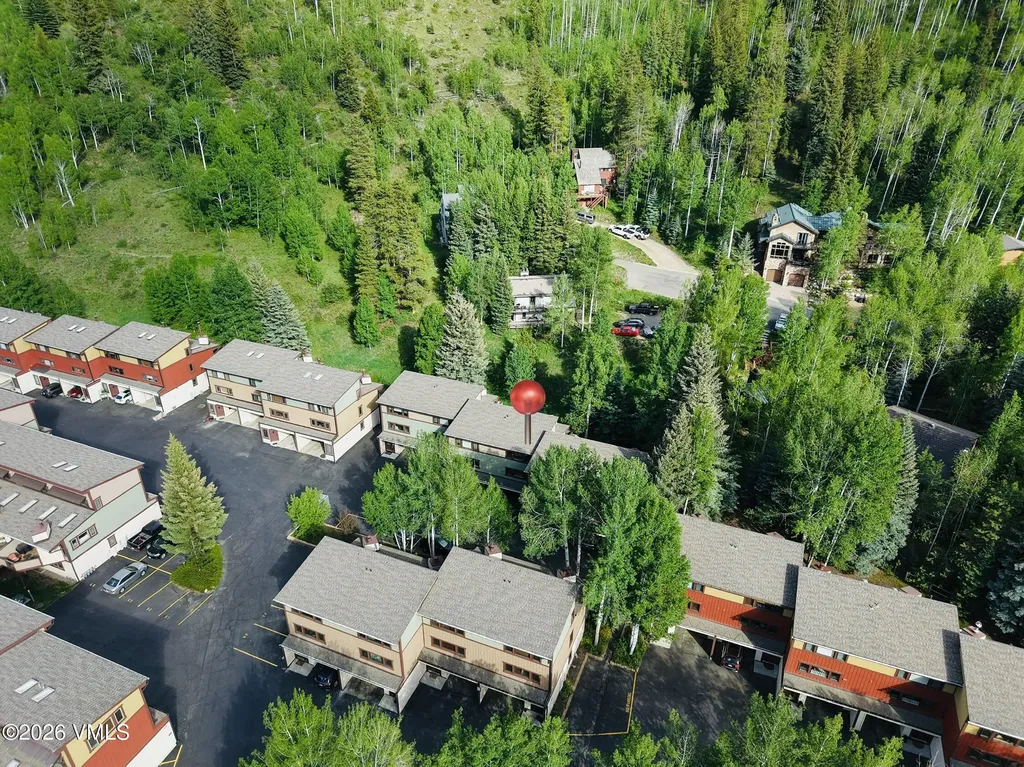 2570 Kinnickinnick Road Vail CO 81657
