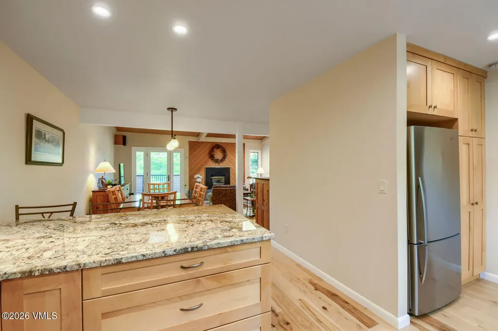 2570 Kinnickinnick Road Vail CO 81657
