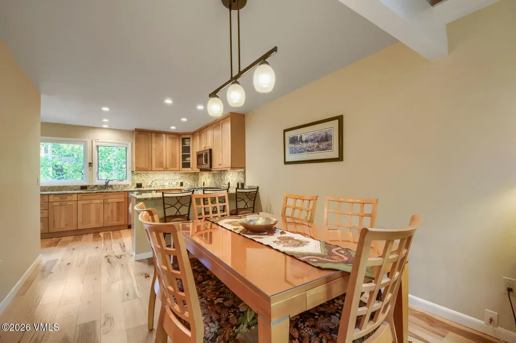 2570 Kinnickinnick Road Vail CO 81657