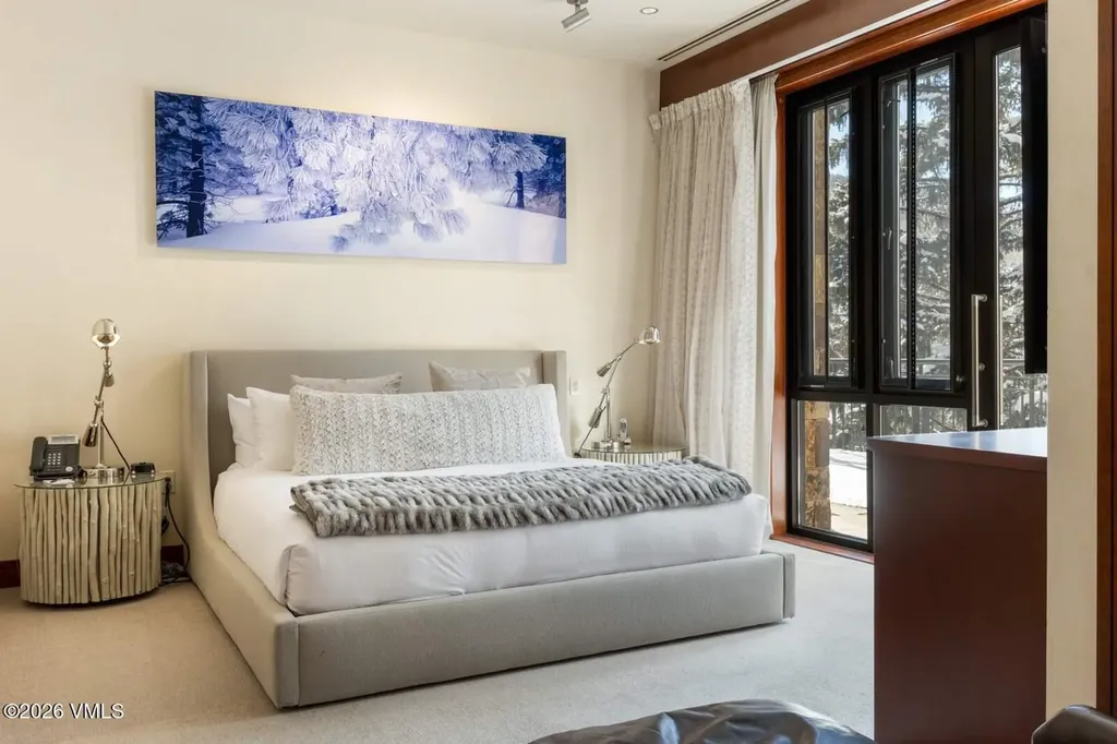 141 E Meadow Drive Vail CO 81657
