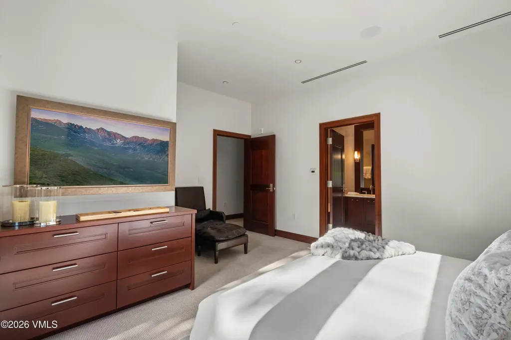 141 E Meadow Drive Vail CO 81657