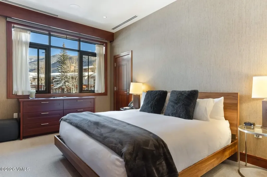 141 E Meadow Drive Vail CO 81657