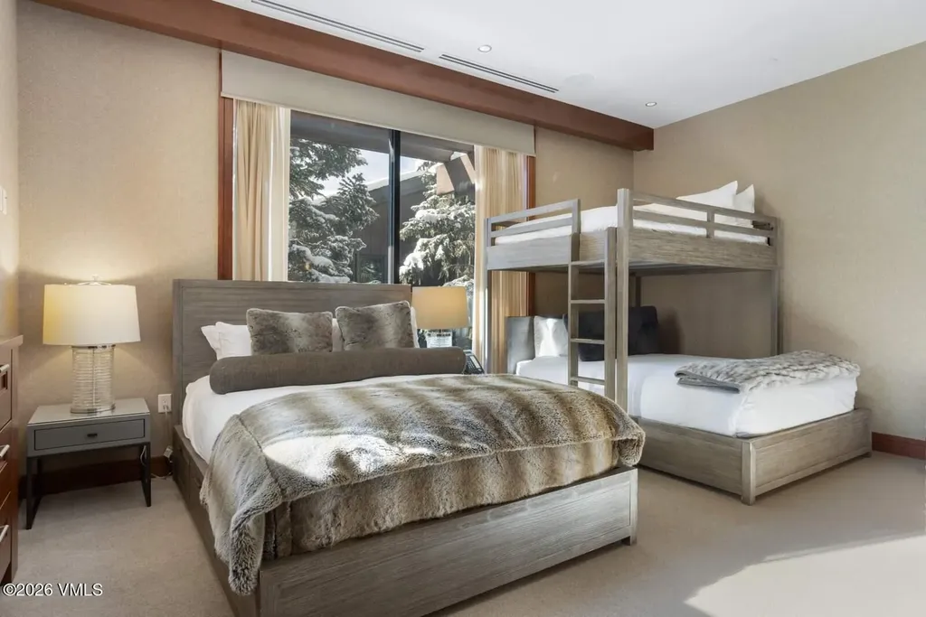 141 E Meadow Drive Vail CO 81657