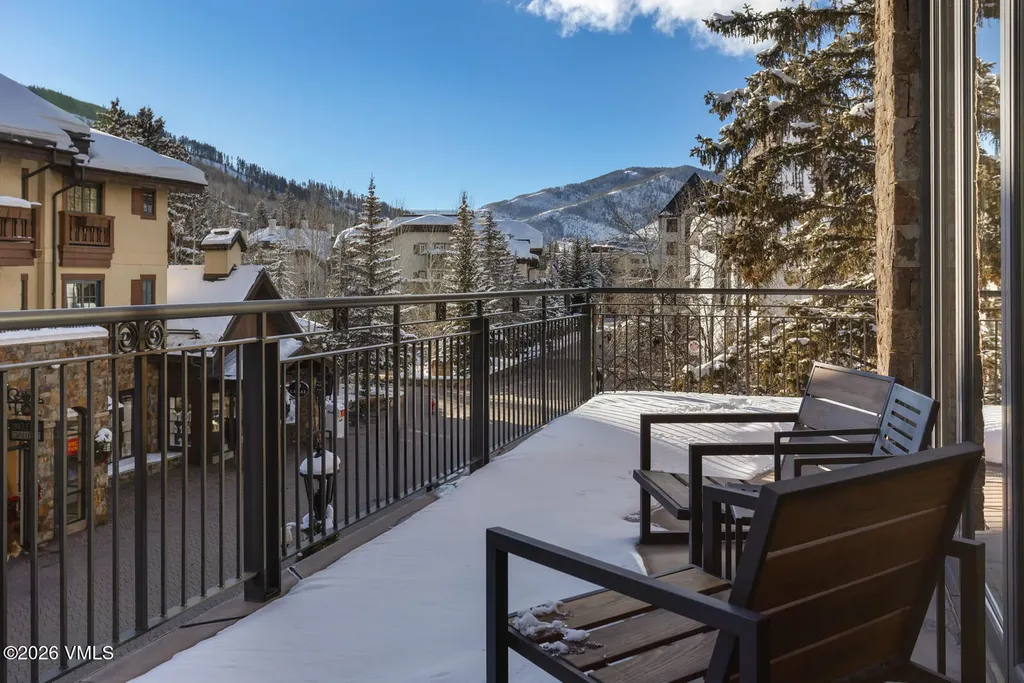 141 E Meadow Drive Vail CO 81657