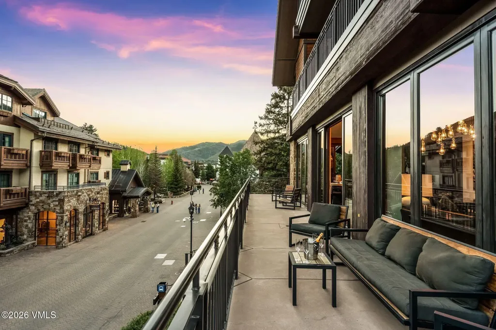 141 E Meadow Drive Vail CO 81657
