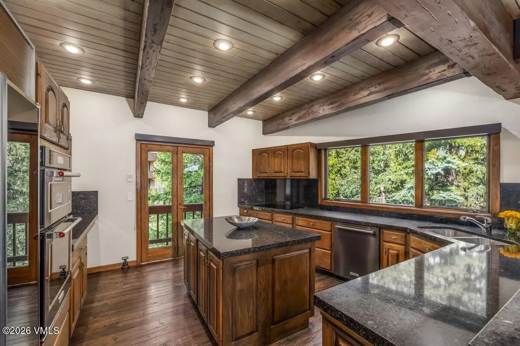 228 Bridge Street Vail CO 81657
