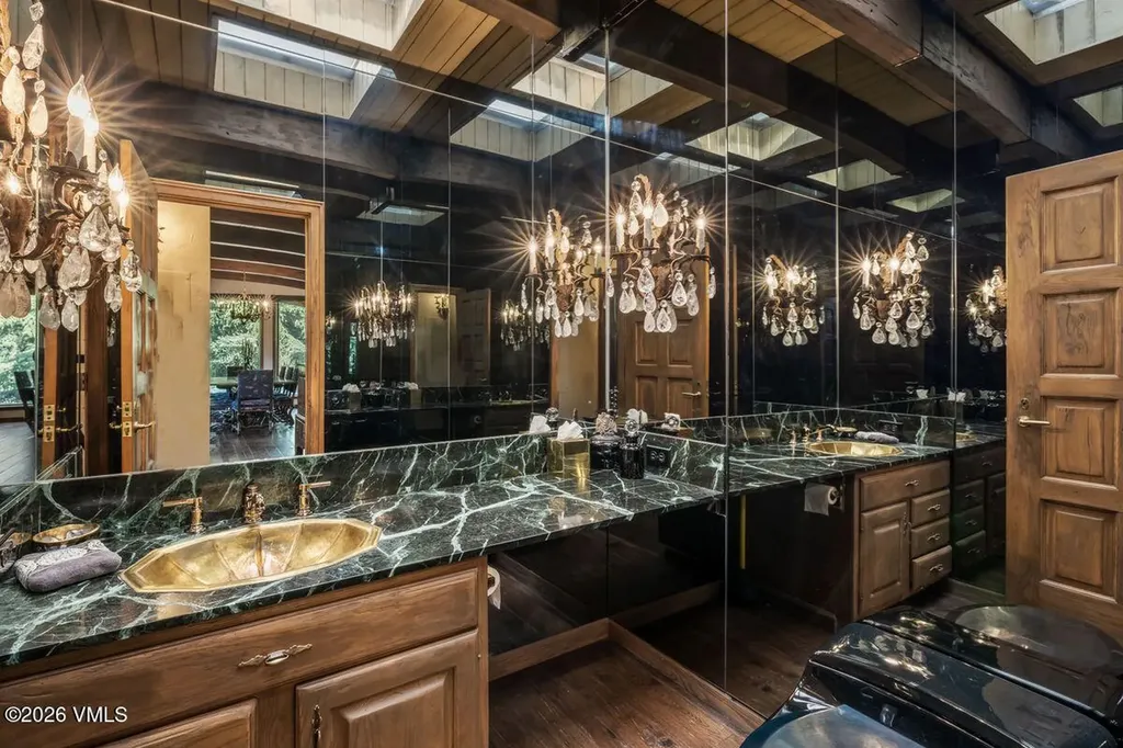 228 Bridge Street Vail CO 81657
