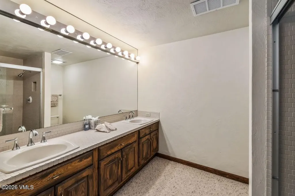 228 Bridge Street Vail CO 81657