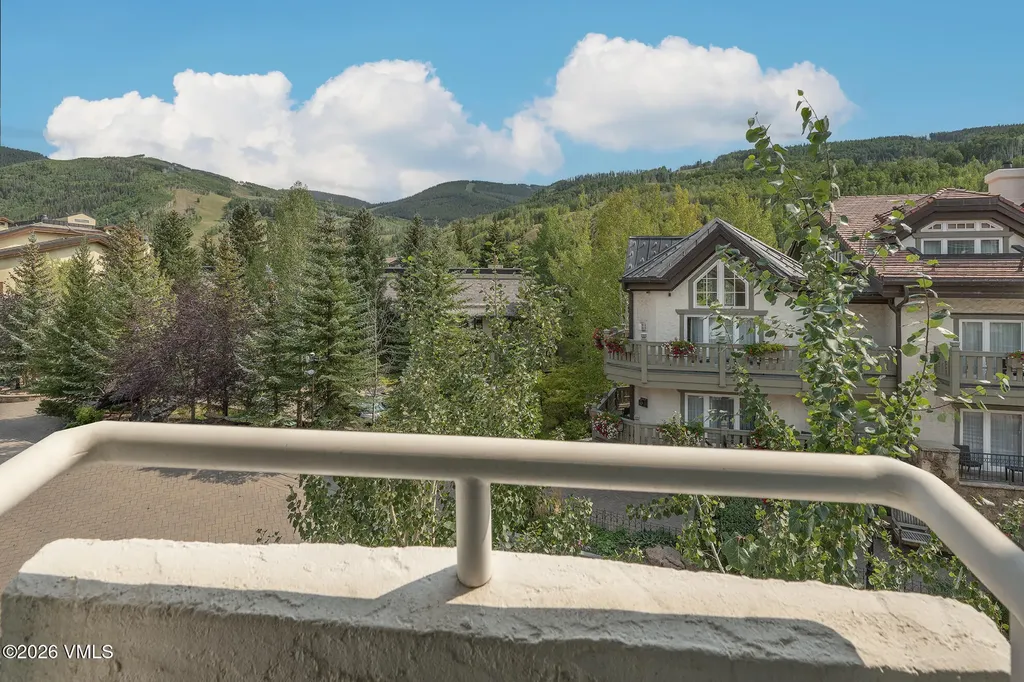 100 E Meadow Drive Vail CO 81657