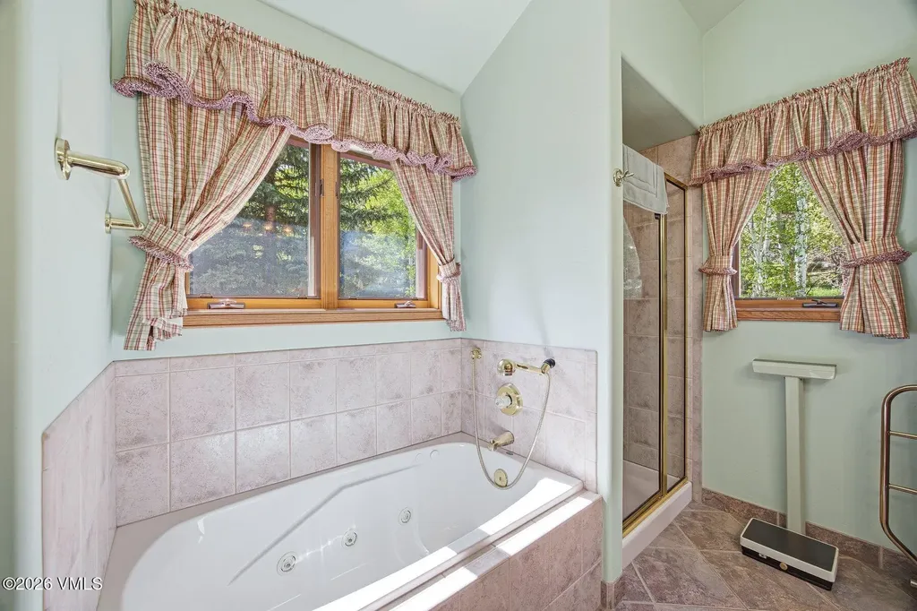 1864 Glacier Court Vail CO 81657