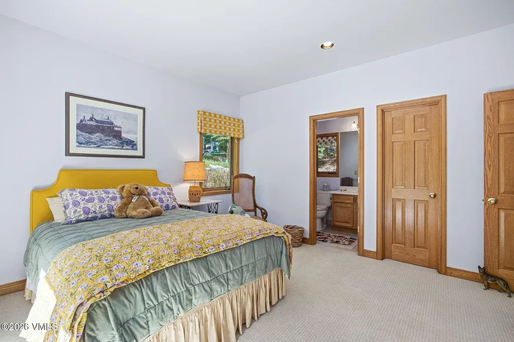 1864 Glacier Court Vail CO 81657