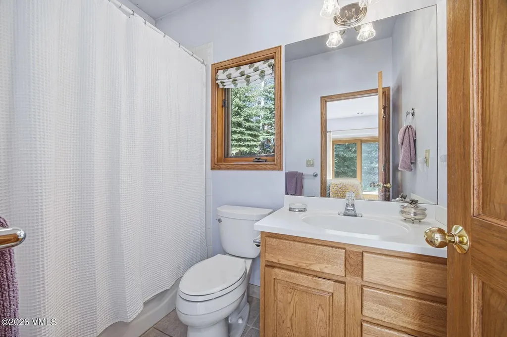 1864 Glacier Court Vail CO 81657