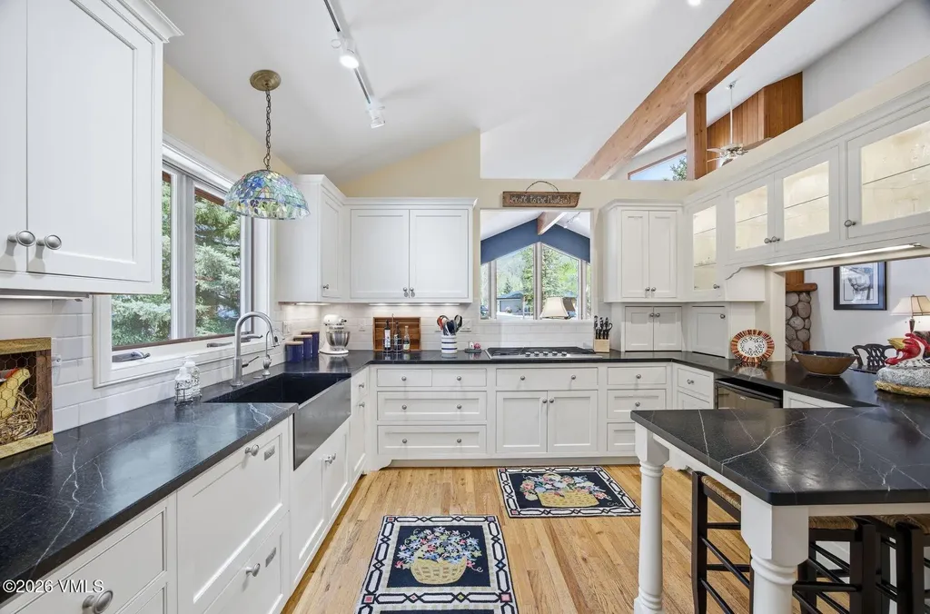 1864 Glacier Court Vail CO 81657