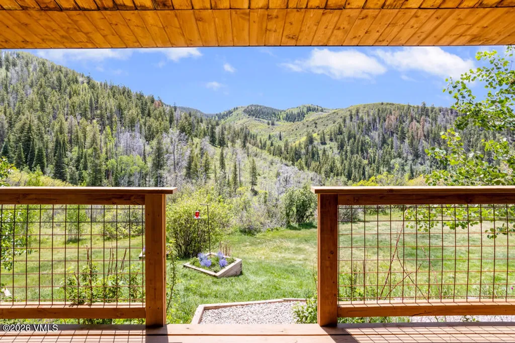 6010 Salt Creek Road Eagle CO 81631