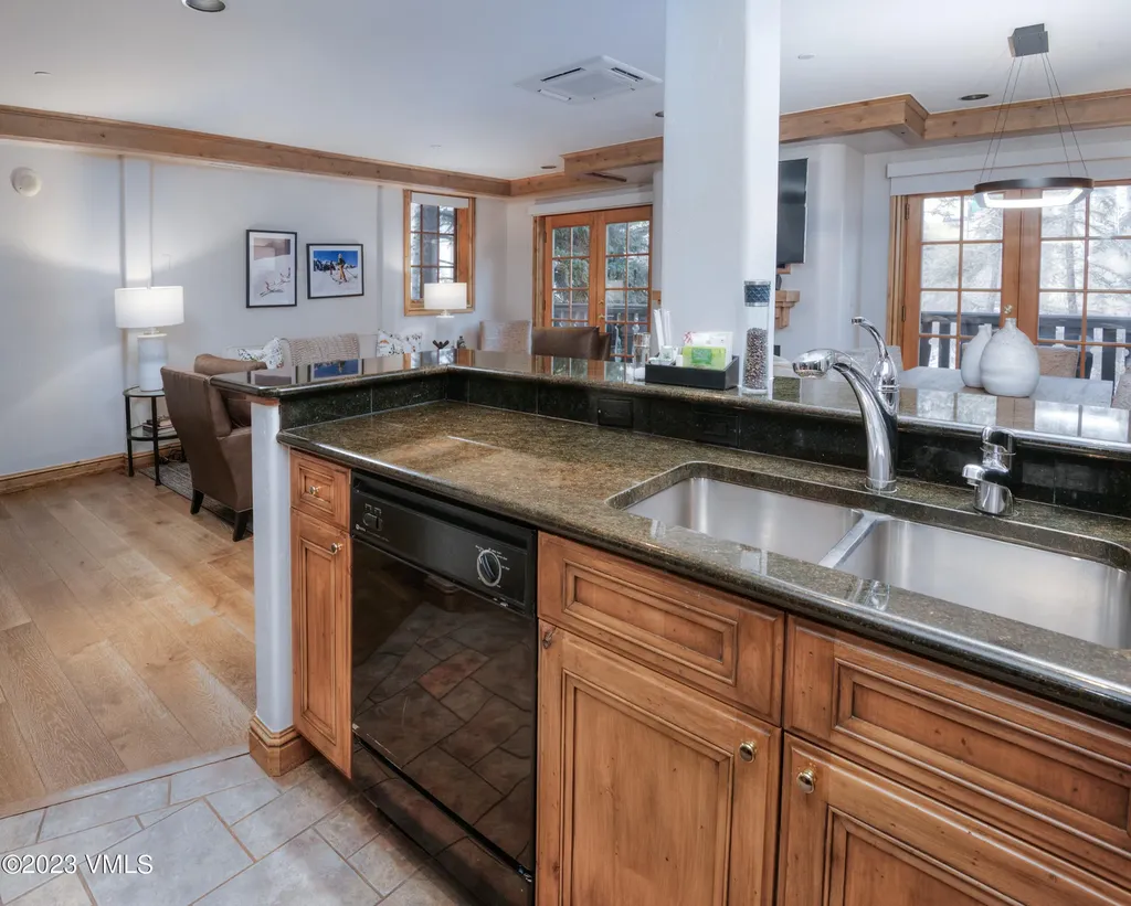 352 E Meadow Drive Vail CO 81657