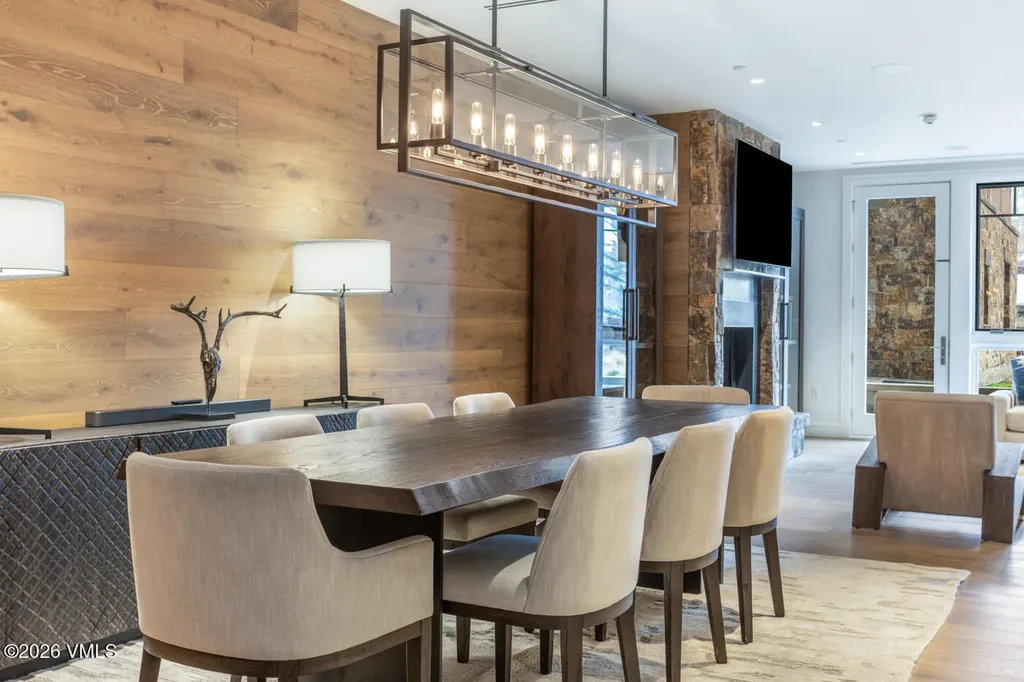 141 E Meadow Drive Vail CO 81657