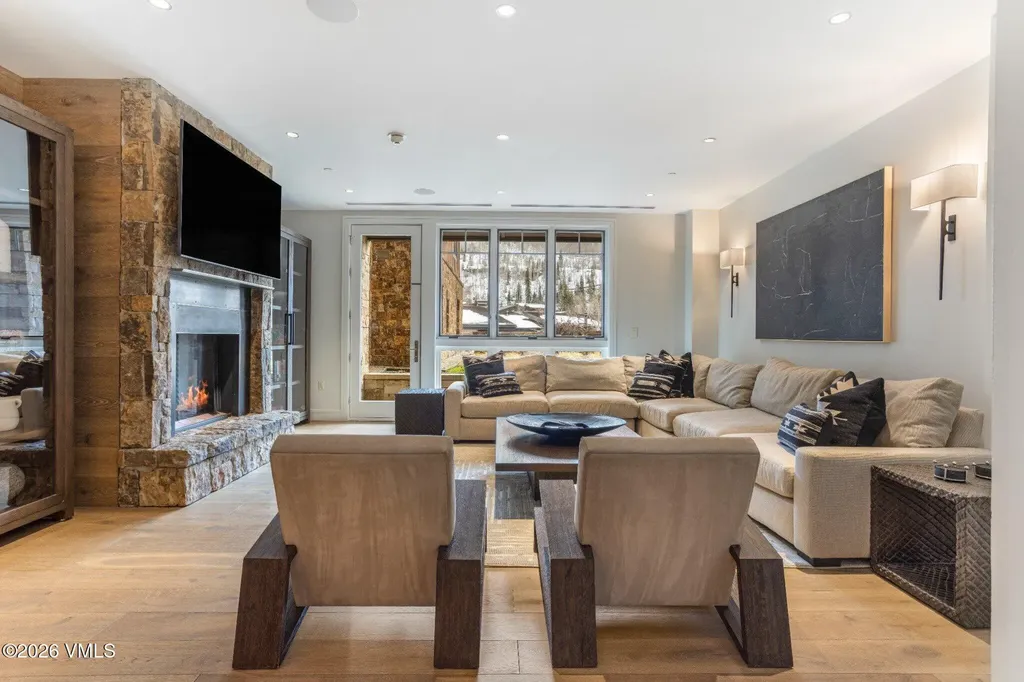 141 E Meadow Drive Vail CO 81657