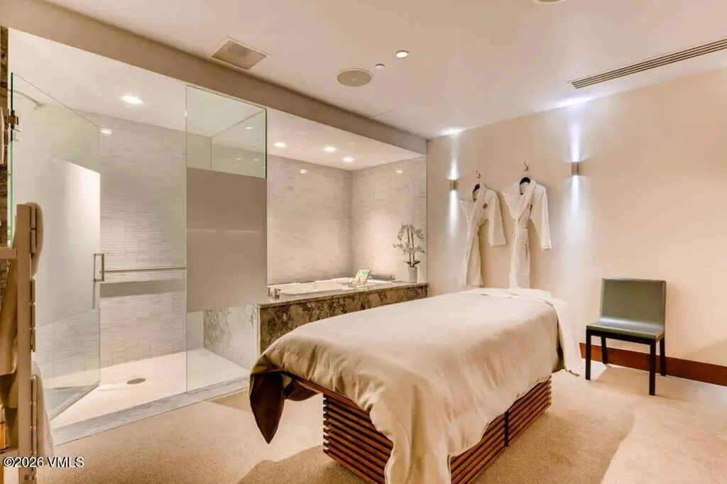 141 E Meadow Drive Vail CO 81657