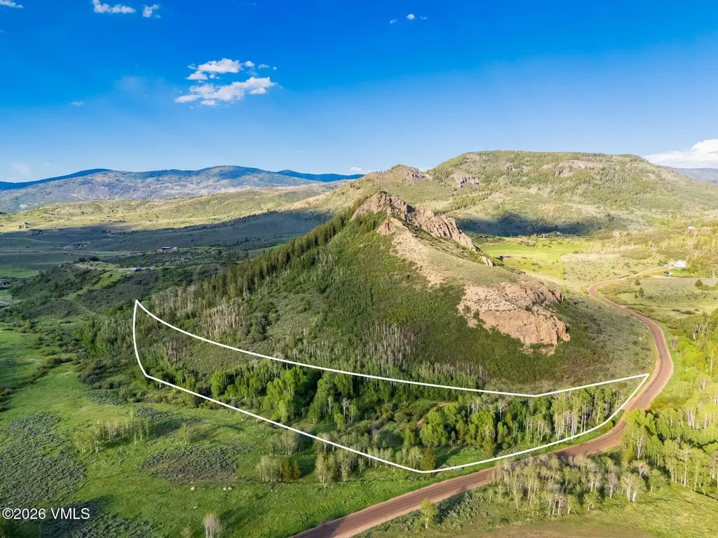22090 County Road 212 Oak Creek CO 80467