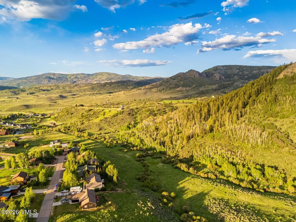 22090 County Road 212 Oak Creek CO 80467
