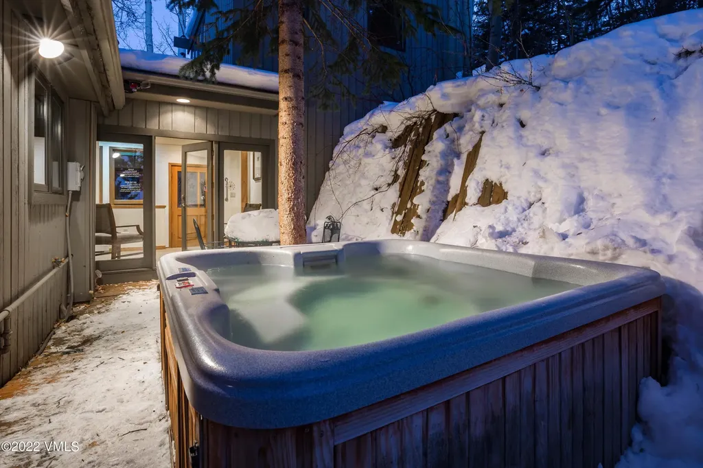 224 Forest Road Vail CO 81657