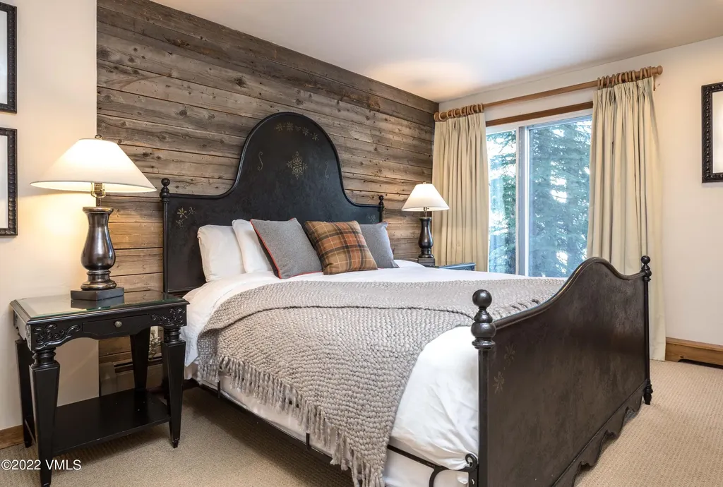 224 Forest Road Vail CO 81657