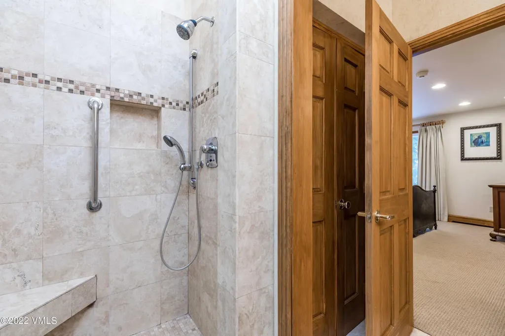 224 Forest Road Vail CO 81657