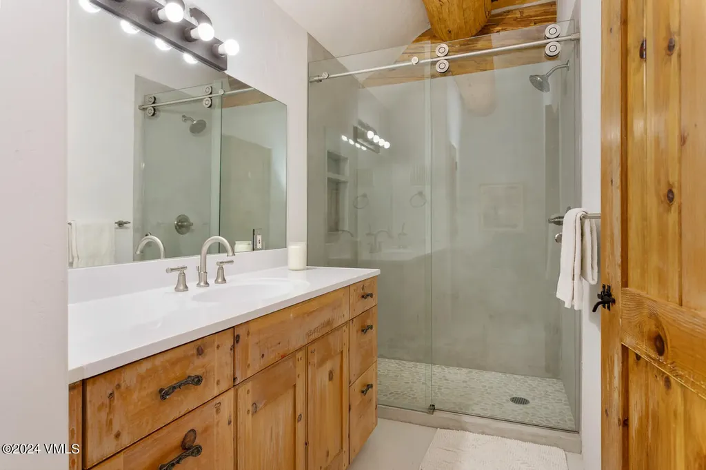 2219 Vermont Court Vail CO 81657