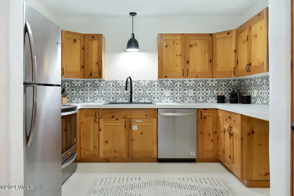 2219 Vermont Court Vail CO 81657
