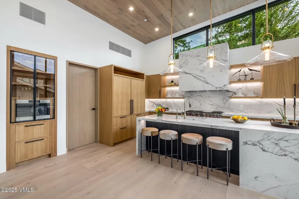 1489 Vail Valley Drive Vail CO 81657