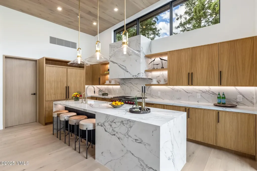 1489 Vail Valley Drive Vail CO 81657