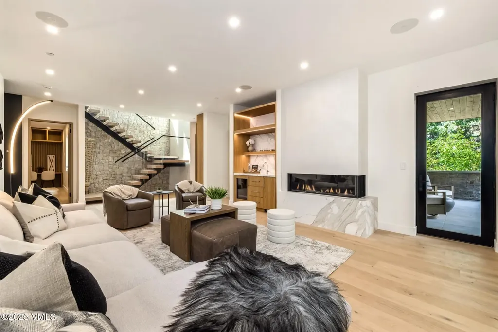 1489 Vail Valley Drive Vail CO 81657