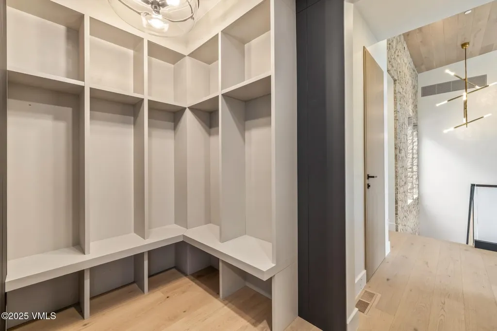 1489 Vail Valley Drive Vail CO 81657